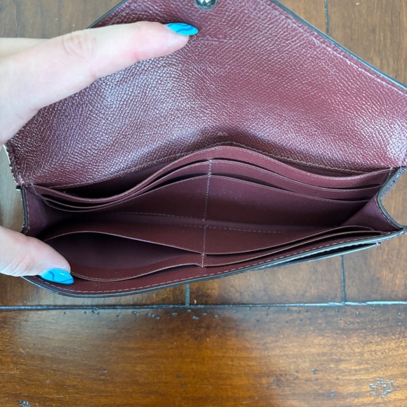 Coach Tri-Purple Wallet - Picture 3 of 3